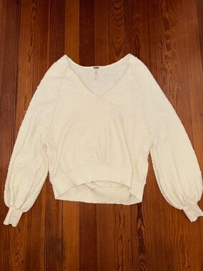 Free People Boucle V-Neck Cream Sweater